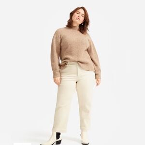 Everlane Straight Leg Crop in Sandstone size 2 short
